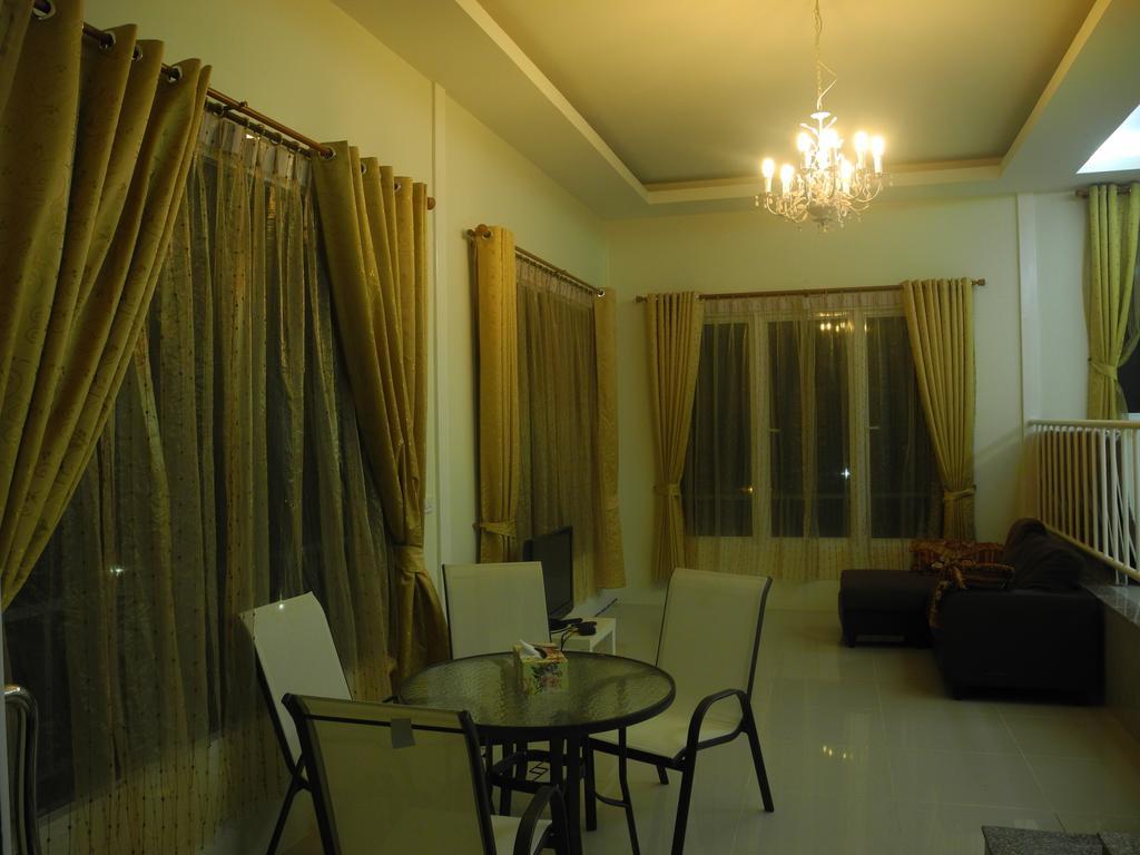 فندق Wind Hills ناخون راتشاسيما الغرفة الصورة